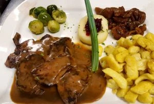 Don-Carlos-Spaetzli